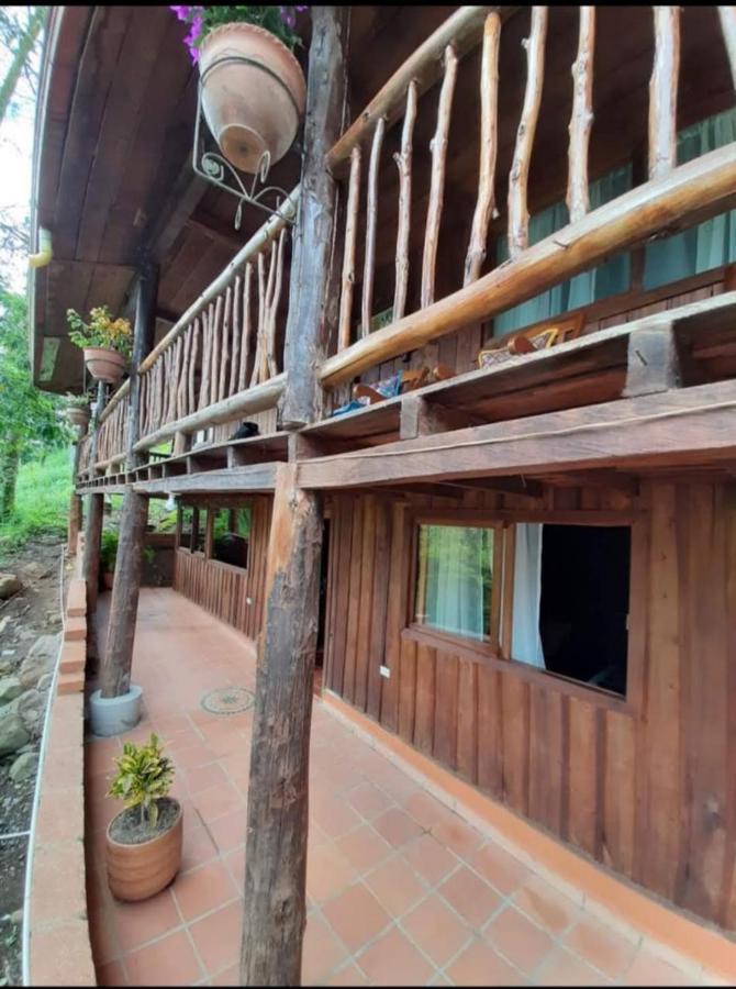 Hostal Y Cabanas Los Juanes Jardin Luaran gambar
